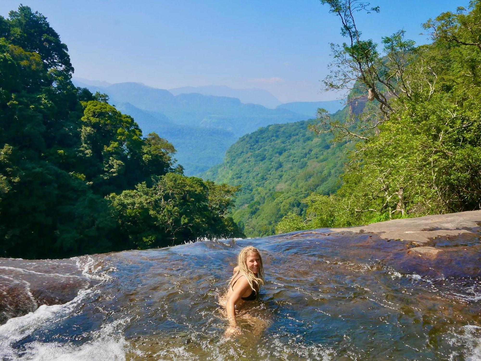 Chalet In The Jungle Pallegama エクステリア 写真