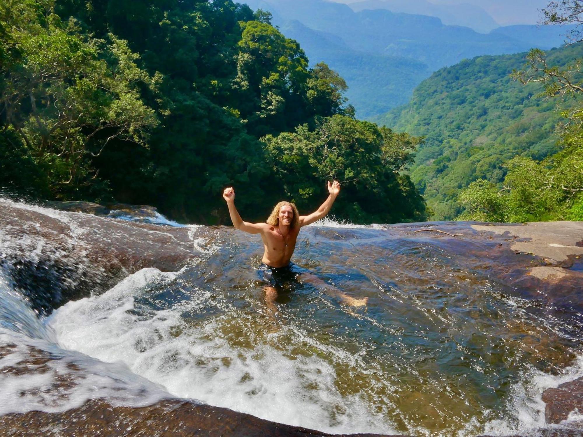 Chalet In The Jungle Pallegama エクステリア 写真